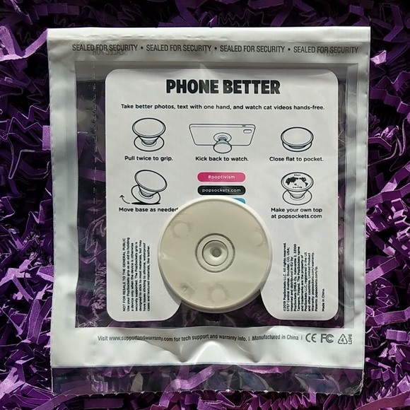 Jeffree Star • Popsocket: Pink/White - Picture 4 of 5